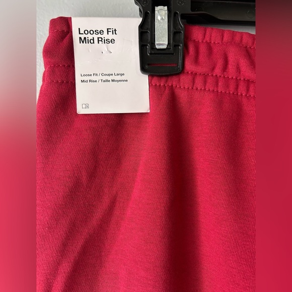 NWT Nike women’s XL pomegranate red mid rise loose fit joggers - Picture 5 of 11